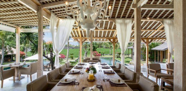 Villa Mannao Estate, Dining Area